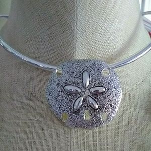 Sand dollar Choker